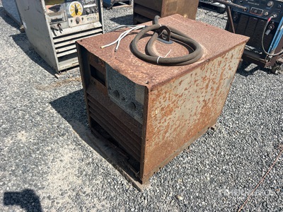 Lincoln Idealarc R3R 400 A Skid-Mounted Stick Spawarka elektryczna
