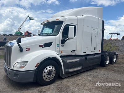 2018 Peterbilt 579 6x4 Cabeza Tractora Cabina Dormitorio