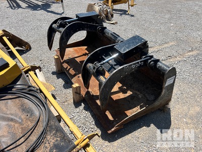 Land Pride GB3080 80 in Skid Steer Grapple Bucket