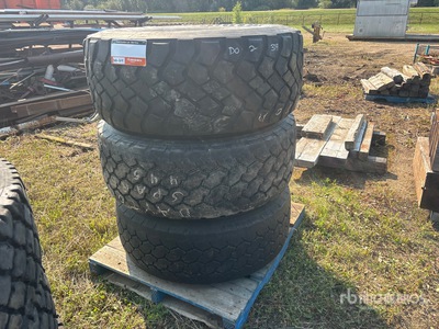 Quantity of (3) Michelin XZL 425/65R22.5 اطارات المواصلات