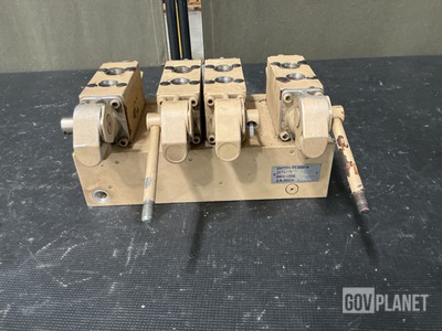 Oshkosh Defense 2CT401R Directional Control Linear Valve