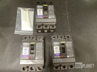 (3) Schneider HJL36100SK Circuit Breakers