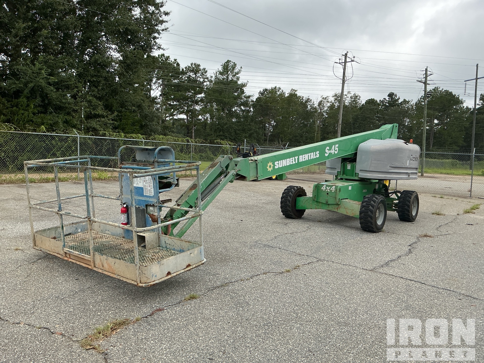 2016 Genie S45 4WD Dual Fuel Telescopic Boom Lift