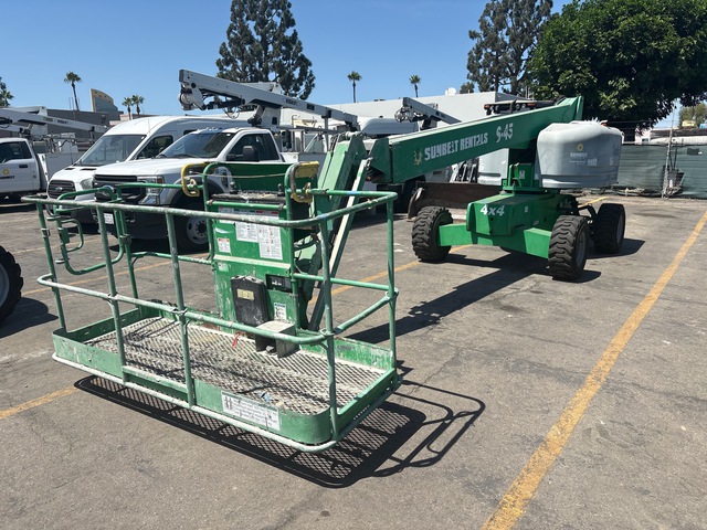 2017 Genie S-45 4WD Dual Fuel Telescopic Boom Lift 2017 Genie S-45 4WD Dual Fuel Telescopic Boom Lift