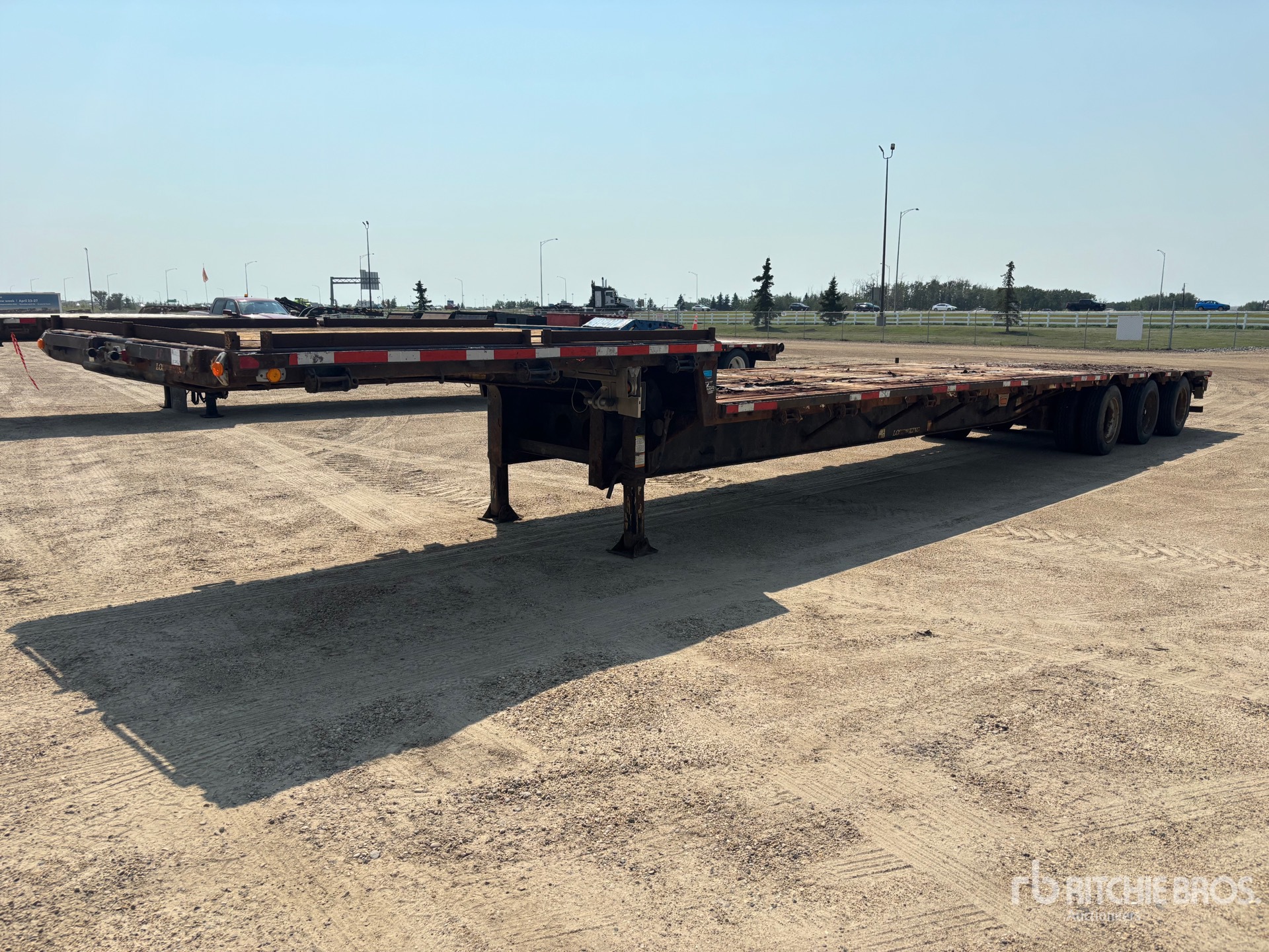 2007 Lode King 53 ft Tri/A Step Deck Trailer