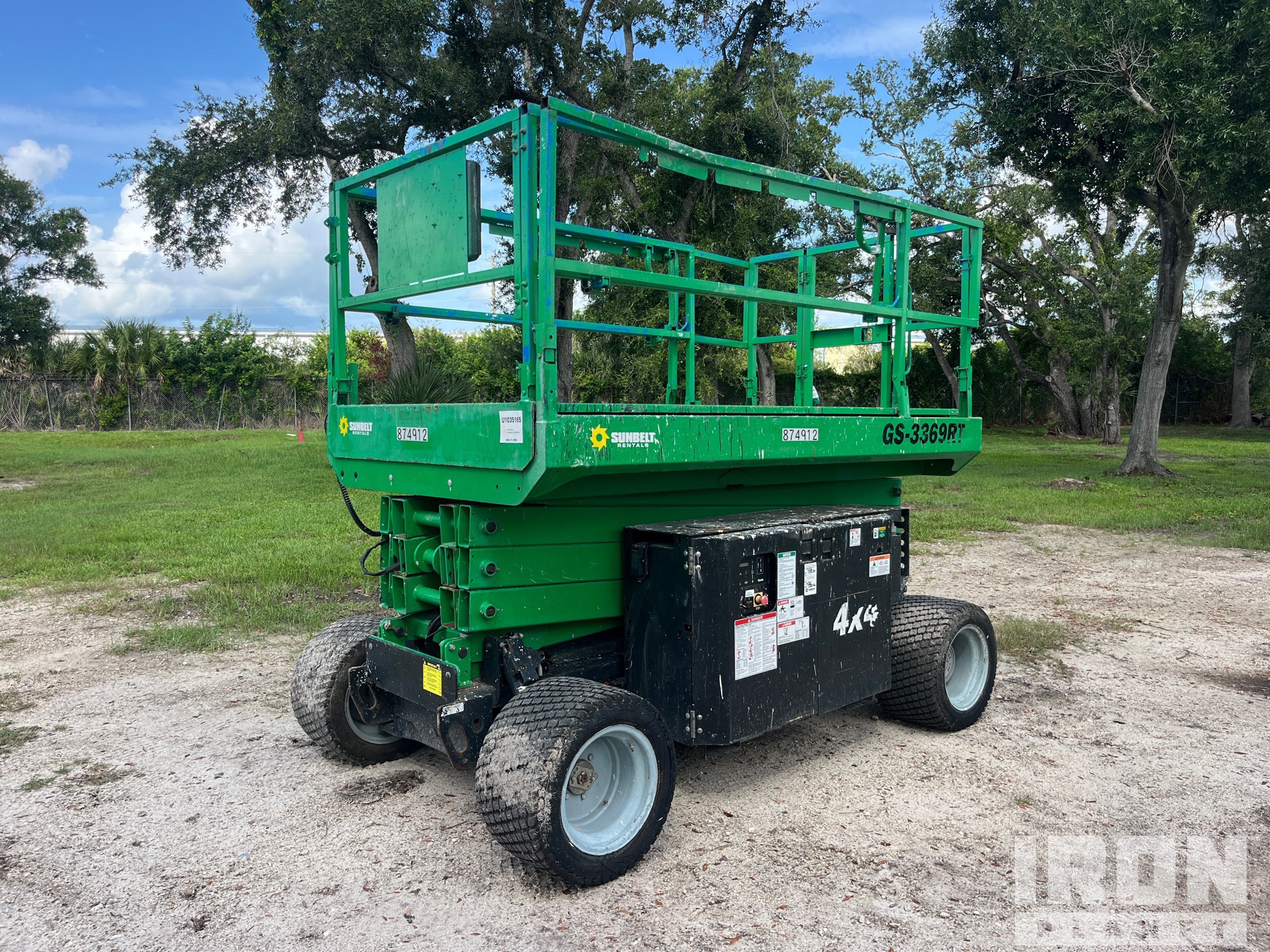 2016 Genie GS-3369RT Diesel 4x4 Scissor Lift