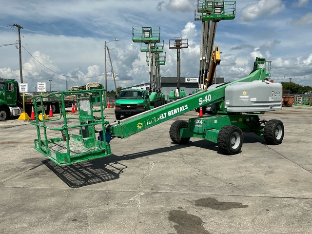 2017 Genie S-40 4WD Diesel Telescopic Boom Lift 2017 Genie S-40 4WD Diesel Telescopic Boom Lift