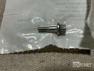 (592) GE 3000T93P04 Machine Bolts