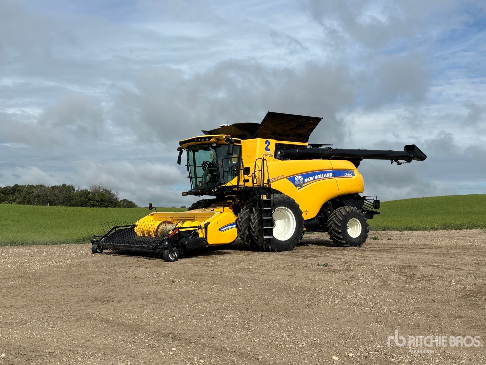 2019 New Holland CR9.90 Combine Harvester
