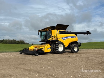 2019 New Holland CR9.9 Mähdrescher