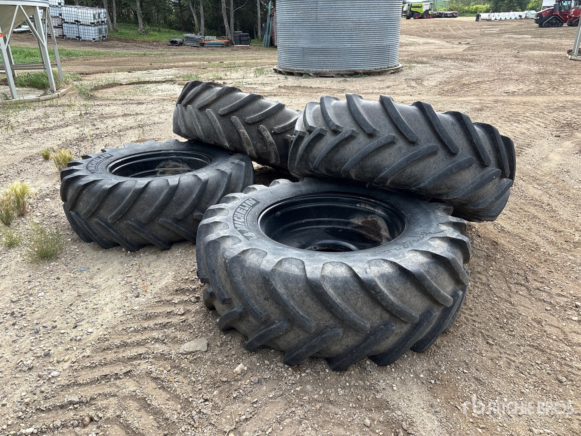 Quantity of (4) Michelin 620/70R38 Tires - Fits Case IH Patriot 4440