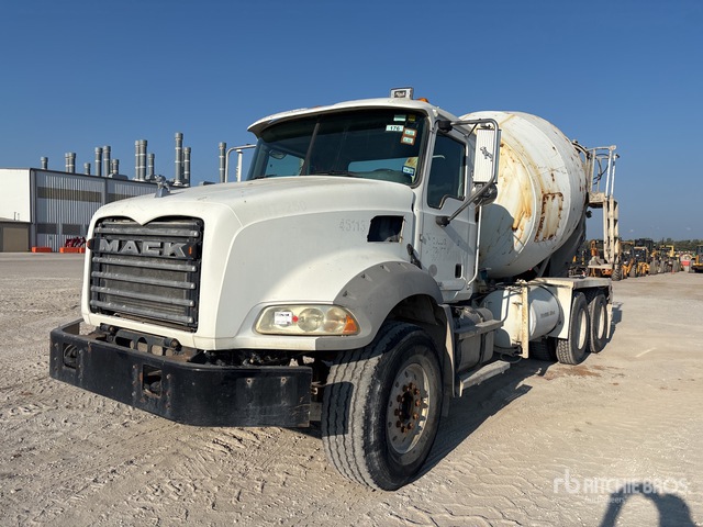 2016 Mack GU813 6x4 Mixer Truck