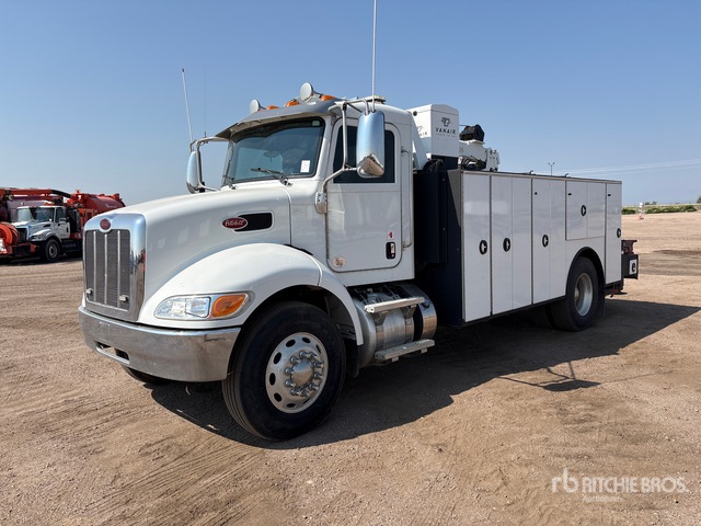 Camion de service