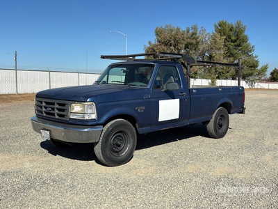1995 Ford F-250 XL 4x2 Pickup