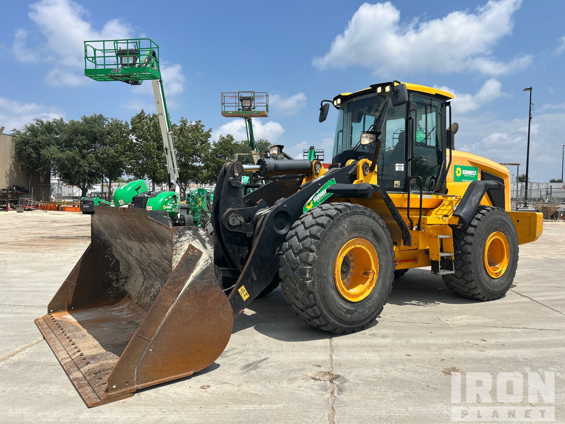 2019 JCB 457 Wheel Loader