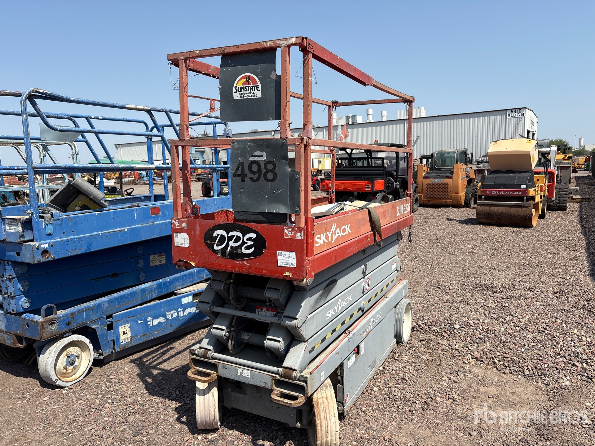 Skyjack Electric Scissor Lift