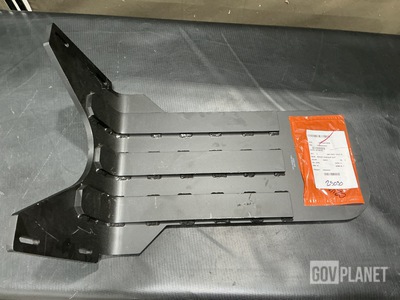 Macomb Sheet Metal 13683322 Vehicular Seat Bracket