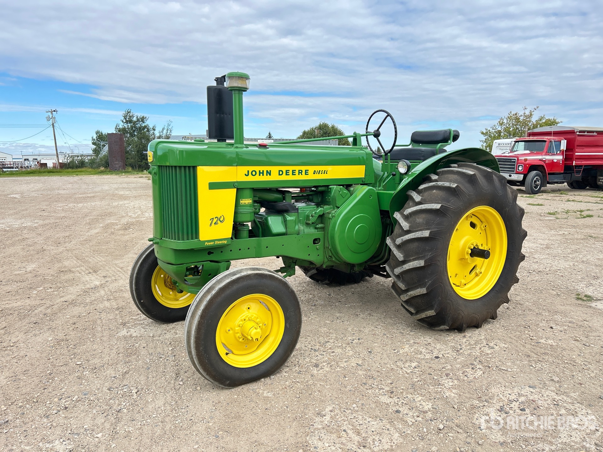 1958 John Deere 720 2WD Wide Front Row Crop Antique Tractor