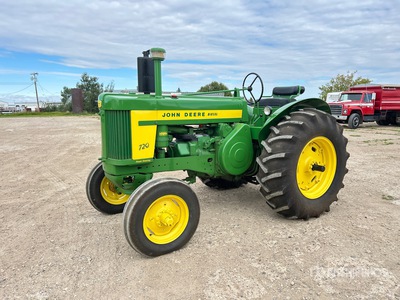 1958 John Deere 720 2WD Row Crop Ciągnik zabytkowy