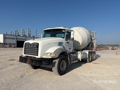 2016 Mack GU813 6x4 Mixer Truck