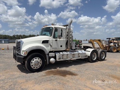 2013 Mack GU713 6x4 Tracteur routier