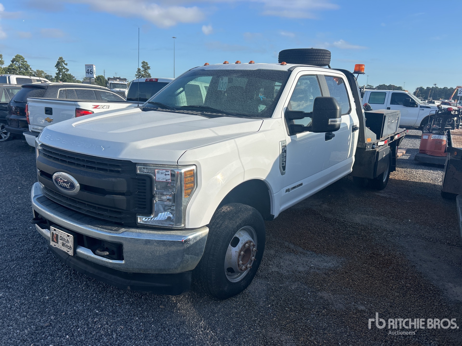 2018 Ford F-350 XL 4x4 Crew Cab Flatbed Truck (Inoperable)