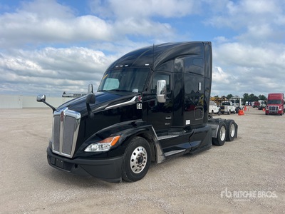 2023 Kenworth T680 6x4 Tracteur Routier Couchette