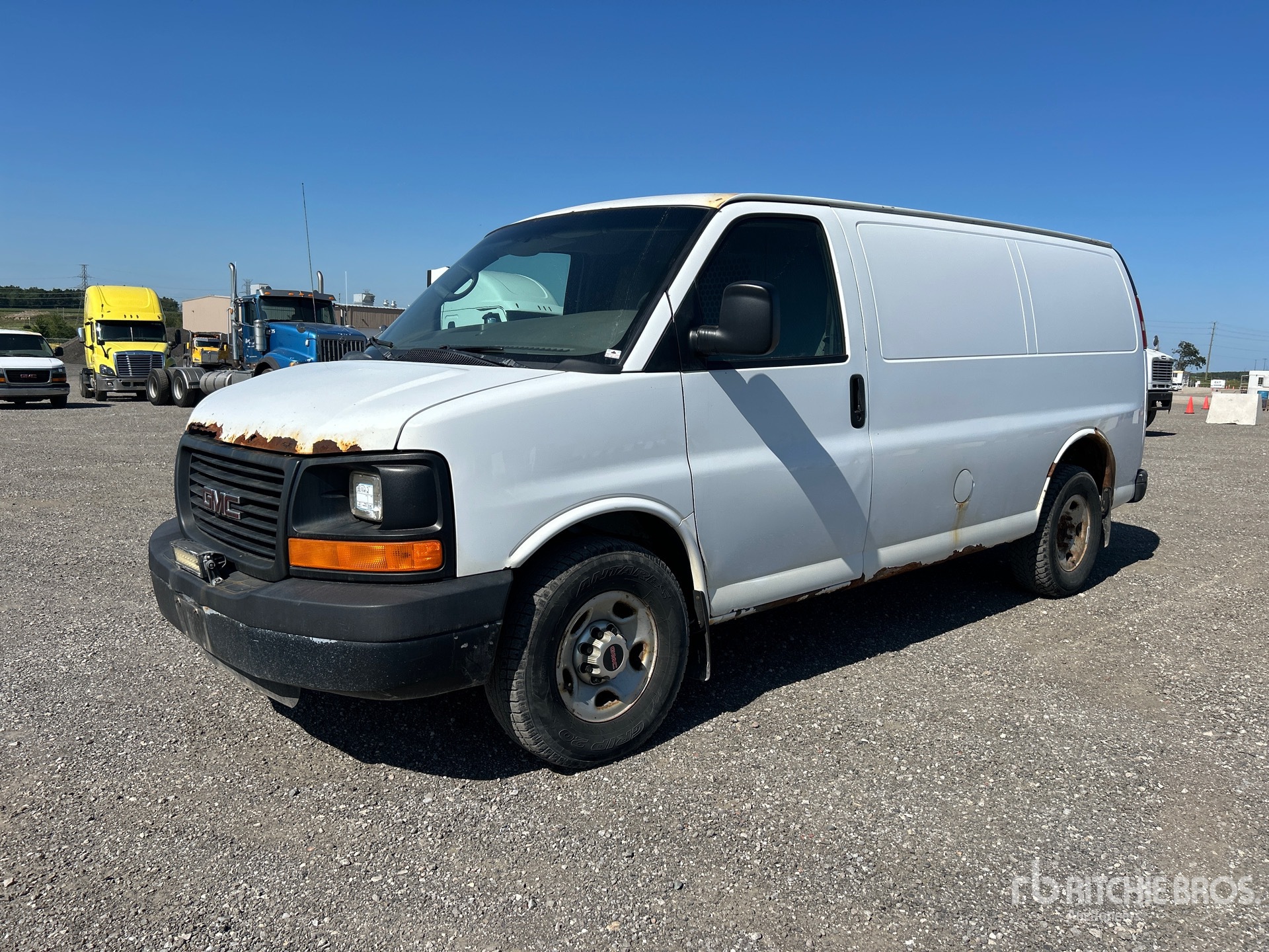 2015 GMC Savana 2500 Cargo Van