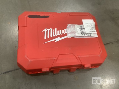 Milwaukee 4274-21 Magnetic Drill