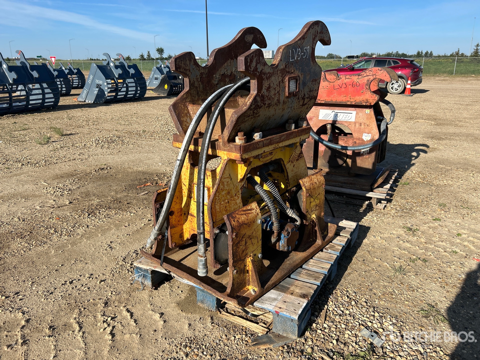 NYE RHP30 30 in Plate Compactor Attachment - Fits Excavator