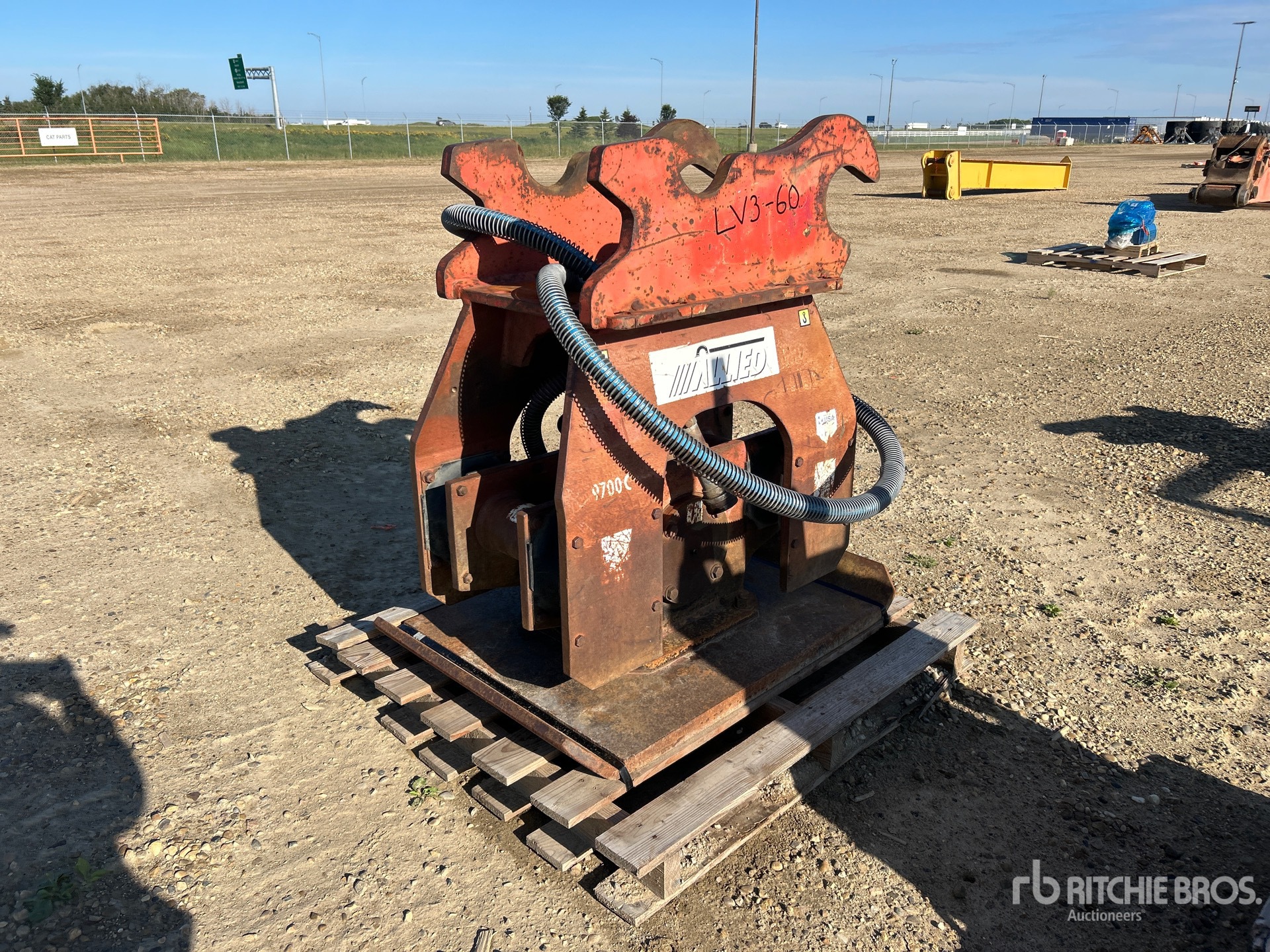 Allied 30 in Plate Compactor Attachment - Fits Excavator
