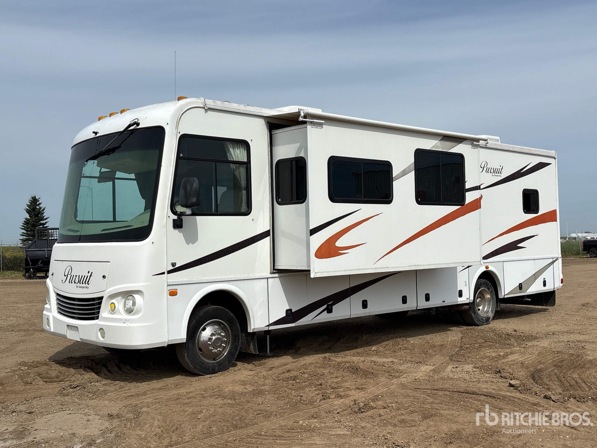 2007 Georgie Boy Pursuit 3190DS Motor Home