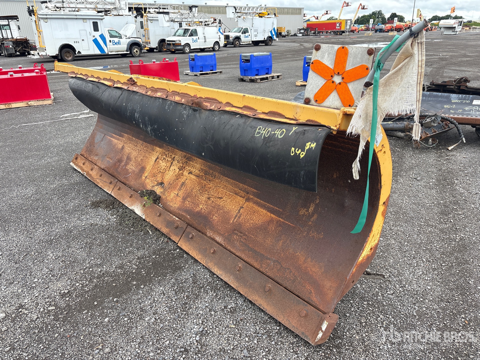 Cote 0H400 12 ft 2 in Hydraulic Reversing OH4000 Snow Plow