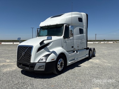 2022 Volvo VNL760 6x4 Tracteur Routier Couchette