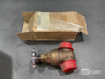 (4) Canadian Commercial 803-1385714-51AF Gate Valves