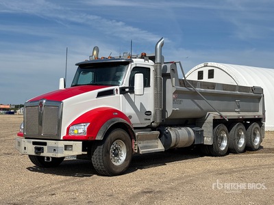2024 Kenworth T880 8x6 Tri/A Dump Truck