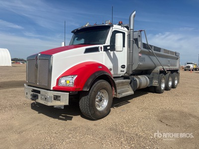 2024 Kenworth T880 8x6 Tri/A Dump Truck