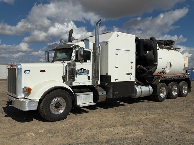 Foremost Tornado on 2020 Peterbilt 367 8x6 Vacuum Excavator Truck