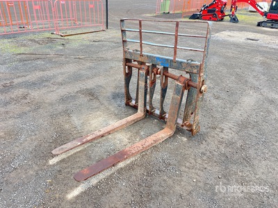 2017 Bobcat 1200 mm Telehandler Pallet Forks