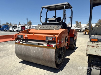 2010 Hamm HD120 Compacteur à double bille