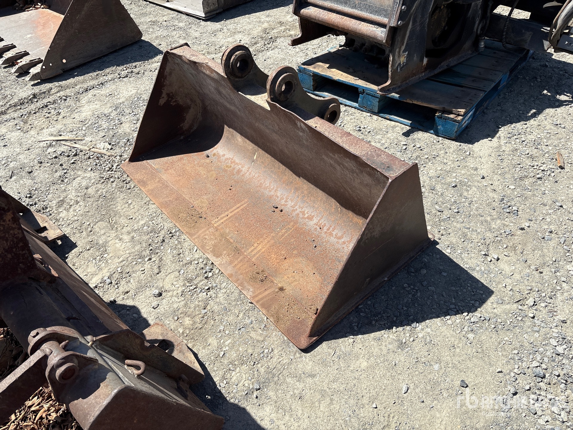 55 in Excavator Bucket - Fits Cat 308