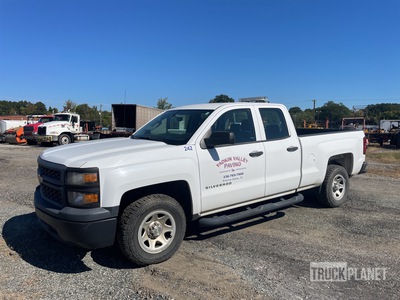 2014 Chevrolet Silverado 1500 4x2 Extended Cab Pickup