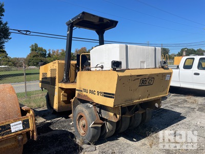1998 Rosco Tru-Pac 915 9 Wheel Compacteur pneumatique