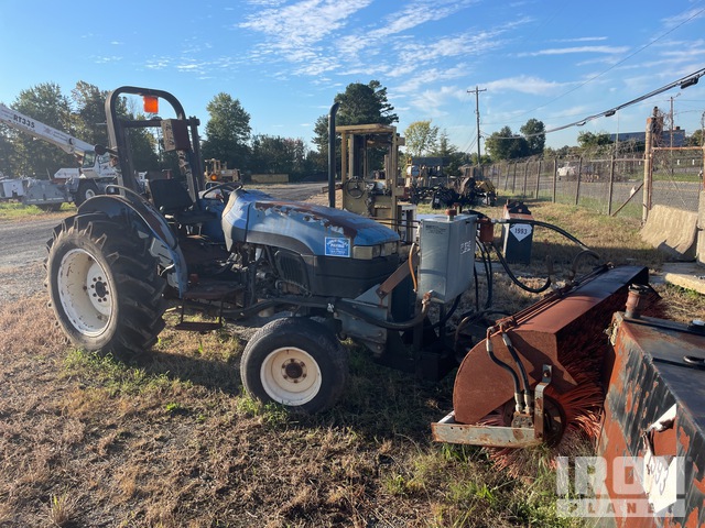 2002 New Holland TN55 Broom Tractor