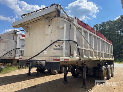 1985 Ravens 26 ft Tri/A Aluminum End Dump Trailer