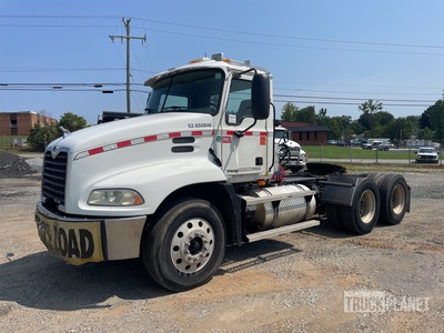 2004 Mack CX613 6x4 Day Cab Truck Tractor