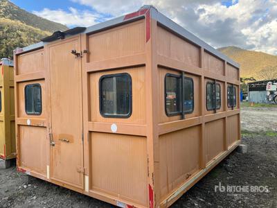 2012 CMB Passenger Box to Fit Morooka Divers - Acccesoires de construction