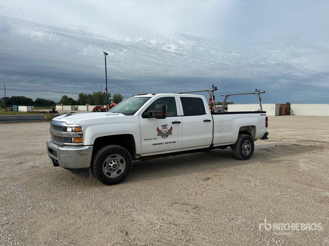 2019 Chevrolet Silverado 2500HD WT 4x4 Crew Cab Pickup