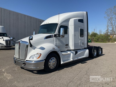 2022 Kenworth T680 6x4 Tracteur Routier Couchette