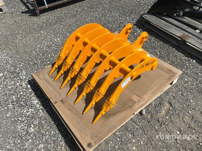 2026 GIYI Excavator Rake - Fits Cat 305 (Unused)